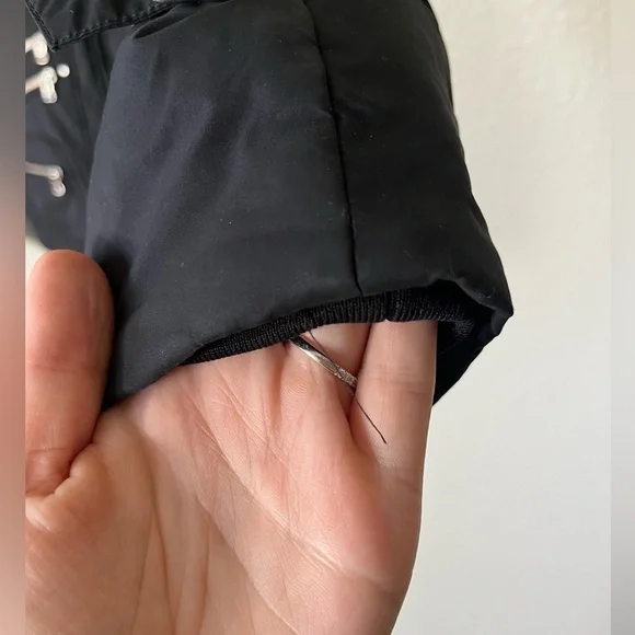 Bogner Black Quilted Ski Jacket With Detachable Hood Women's Size S - Picture 5 of 16